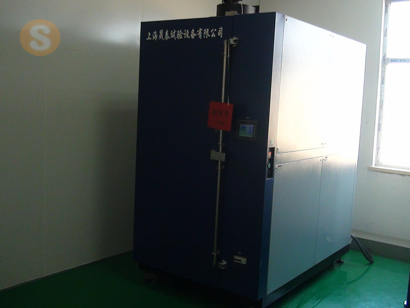 紫外線(xiàn)試験箱