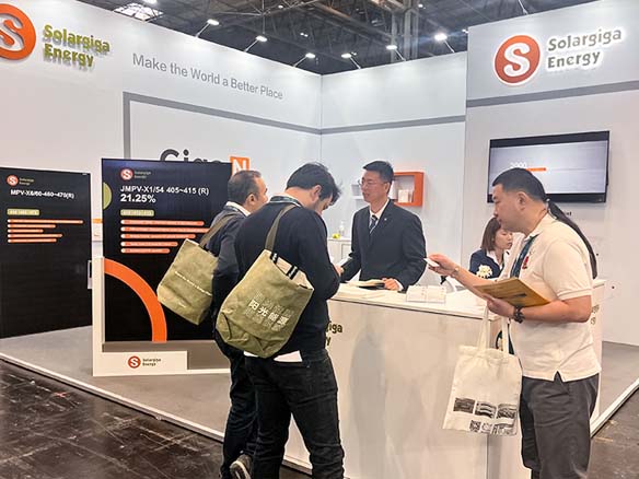 展會(huì)速遞 | 陽光能源攜Giga系列全黑組件登陸伯明翰！探索驅(qū)動(dòng)英國(guó)能源轉(zhuǎn)型之路